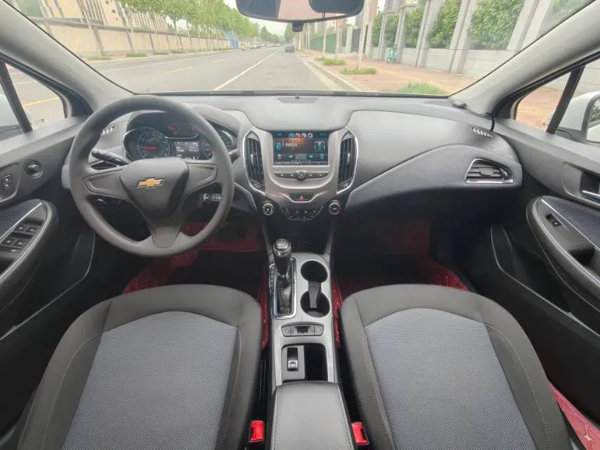 2018 Chevrolet Cruze 1.5L 114HP L4 6AT,autocango,china used car exporter,china ev exporter,chinese used car exporter,chinese used ev exporter