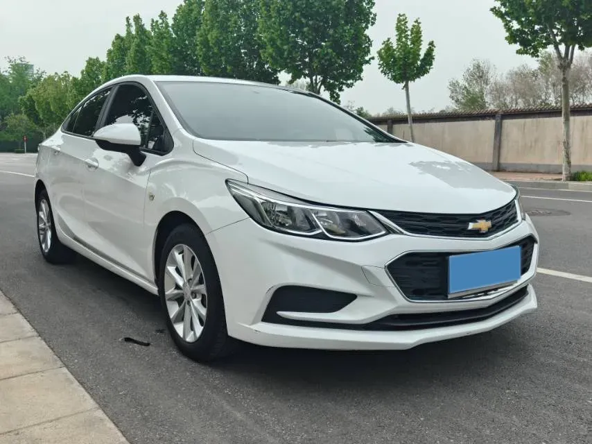 2018 Chevrolet Cruze 1.5L 114HP L4 6AT,autocango,china used car exporter,china ev exporter,chinese used car exporter,chinese used ev exporter