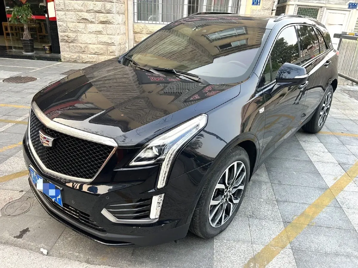 2022 Cadillac XT5 2.0T 237HP L4 9AT,autocango,china used car exporter,china ev exporter,chinese used car exporter,chinese used ev exporter