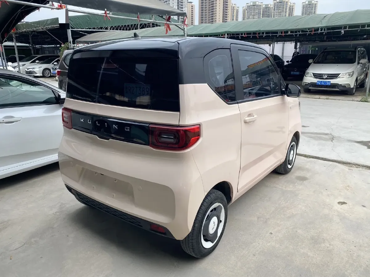 2021 WuLing HongGuang MINI EV BEV 13.9KWH,autocango,china used car exporter,china ev exporter,chinese used car exporter,chinese used ev exporter