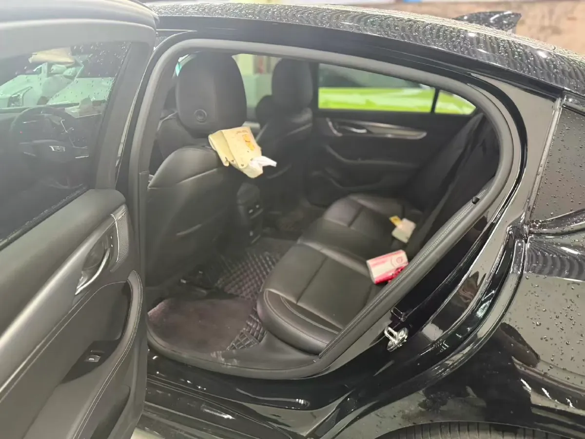 2024 Cadillac CT5 2.0T 237HP L4 10AT,autocango,china used car exporter,china ev exporter,chinese used car exporter,chinese used ev exporter