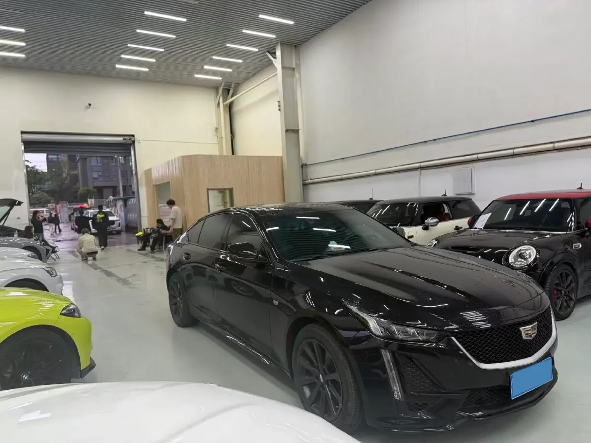 2024 Cadillac CT5 2.0T 237HP L4 10AT,autocango,china used car exporter,china ev exporter,chinese used car exporter,chinese used ev exporter