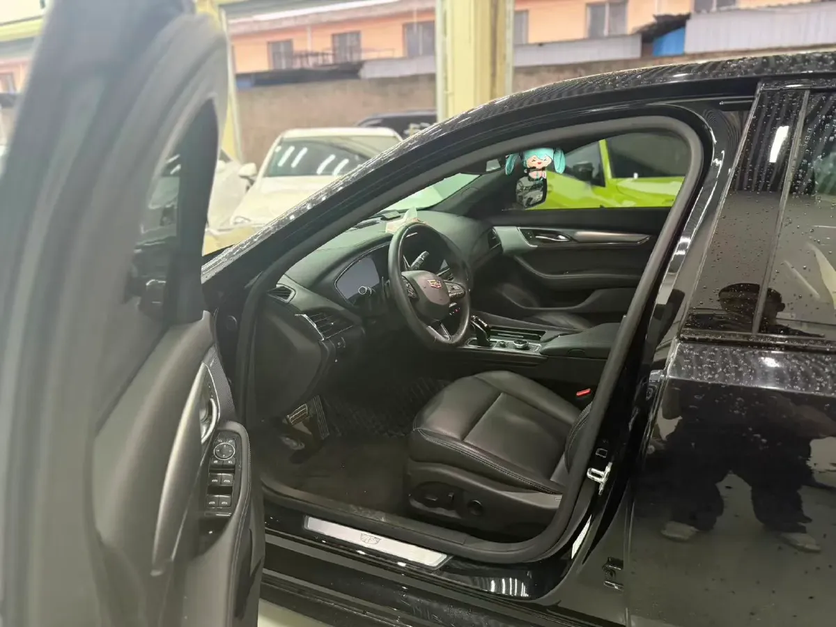 2024 Cadillac CT5 2.0T 237HP L4 10AT,autocango,china used car exporter,china ev exporter,chinese used car exporter,chinese used ev exporter