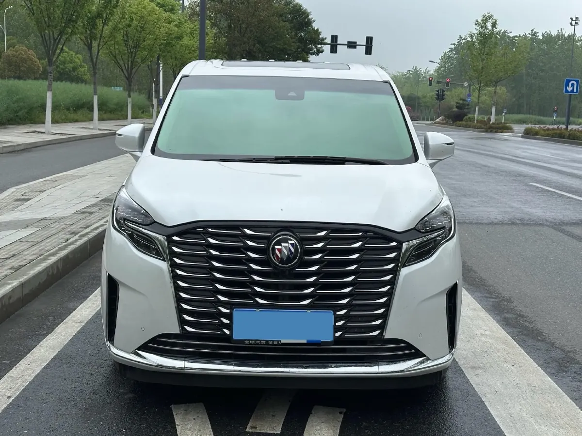 2023 Buick GL8 2.0T 237HP L4 9AT,autocango,china used car exporter,china ev exporter,chinese used car exporter,chinese used ev exporter