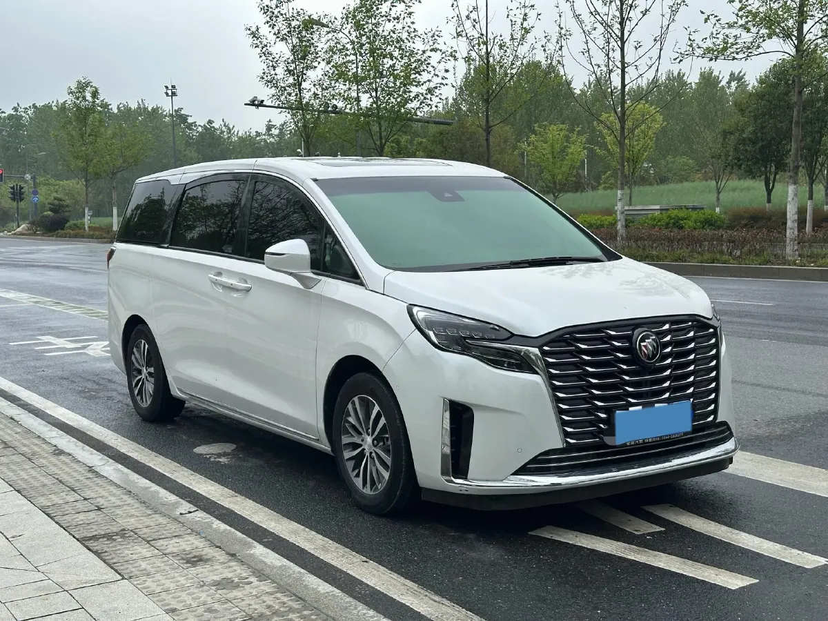 2023 Buick GL8 2.0T 237HP L4 9AT,autocango,china used car exporter,china ev exporter,chinese used car exporter,chinese used ev exporter