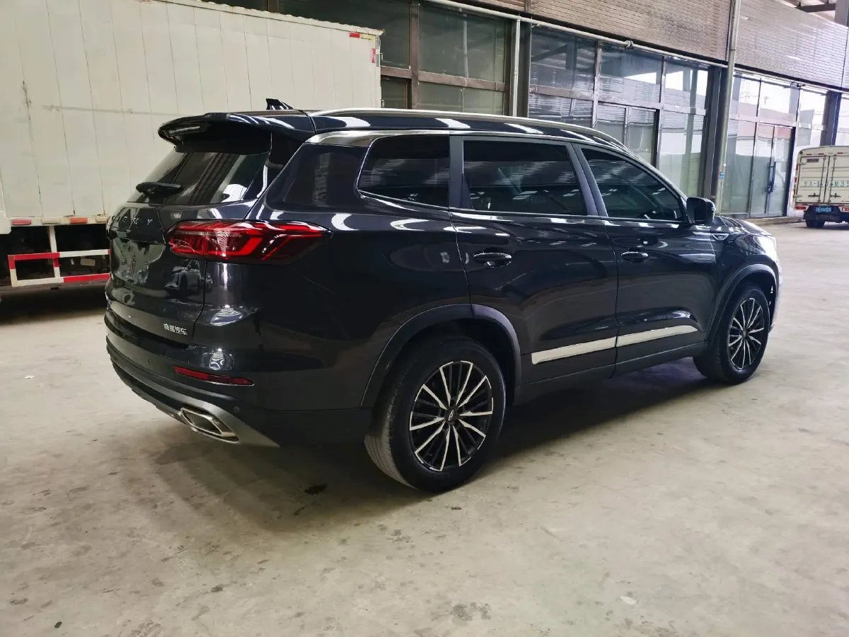 2021 Chery Tiggo 8 Plus 1.6T 197HP L4 7DCT,autocango,china used car exporter,china ev exporter,chinese used car exporter,chinese used ev exporter