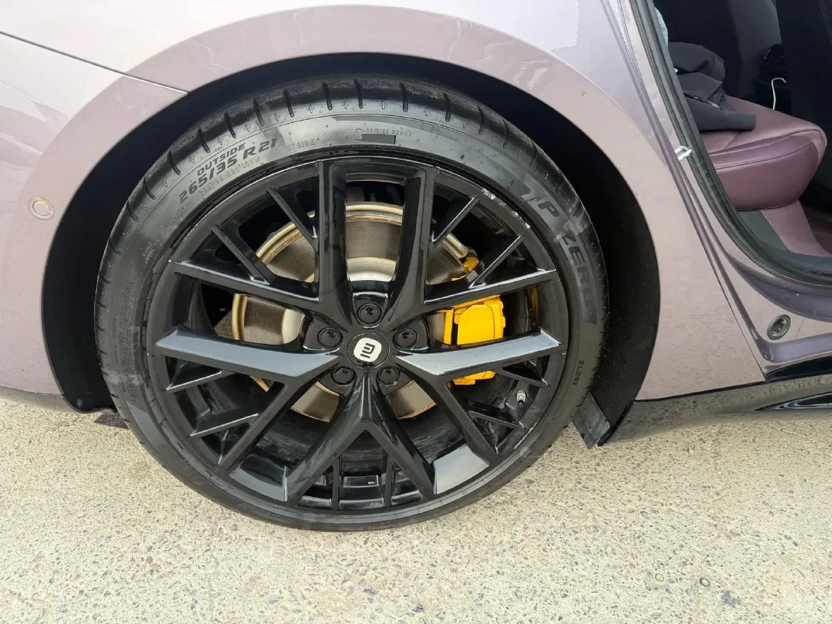 2024 MI SU7 BEV 101KWH,autocango,china used car exporter,china ev exporter,chinese used car exporter,chinese used ev exporter