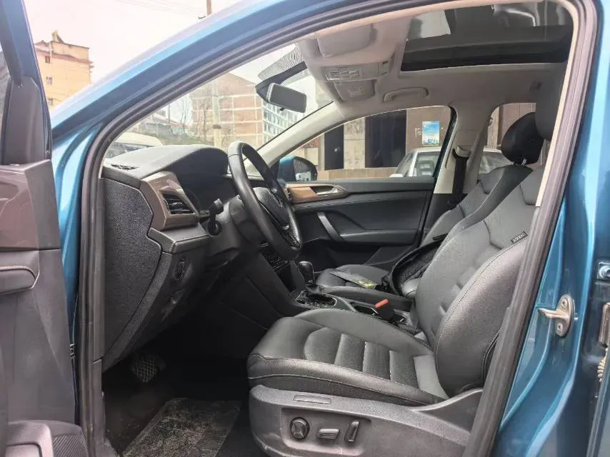 2021 Volkswagen Tharu 1.4T 150HP L4 7DCT,autocango,china used car exporter,china ev exporter,chinese used car exporter,chinese used ev exporter