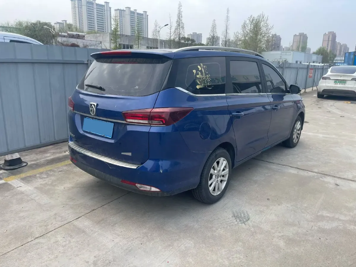 2018 BaoJun 360 1.5L 112HP L4 6MT,autocango,china used car exporter,china ev exporter,chinese used car exporter,chinese used ev exporter