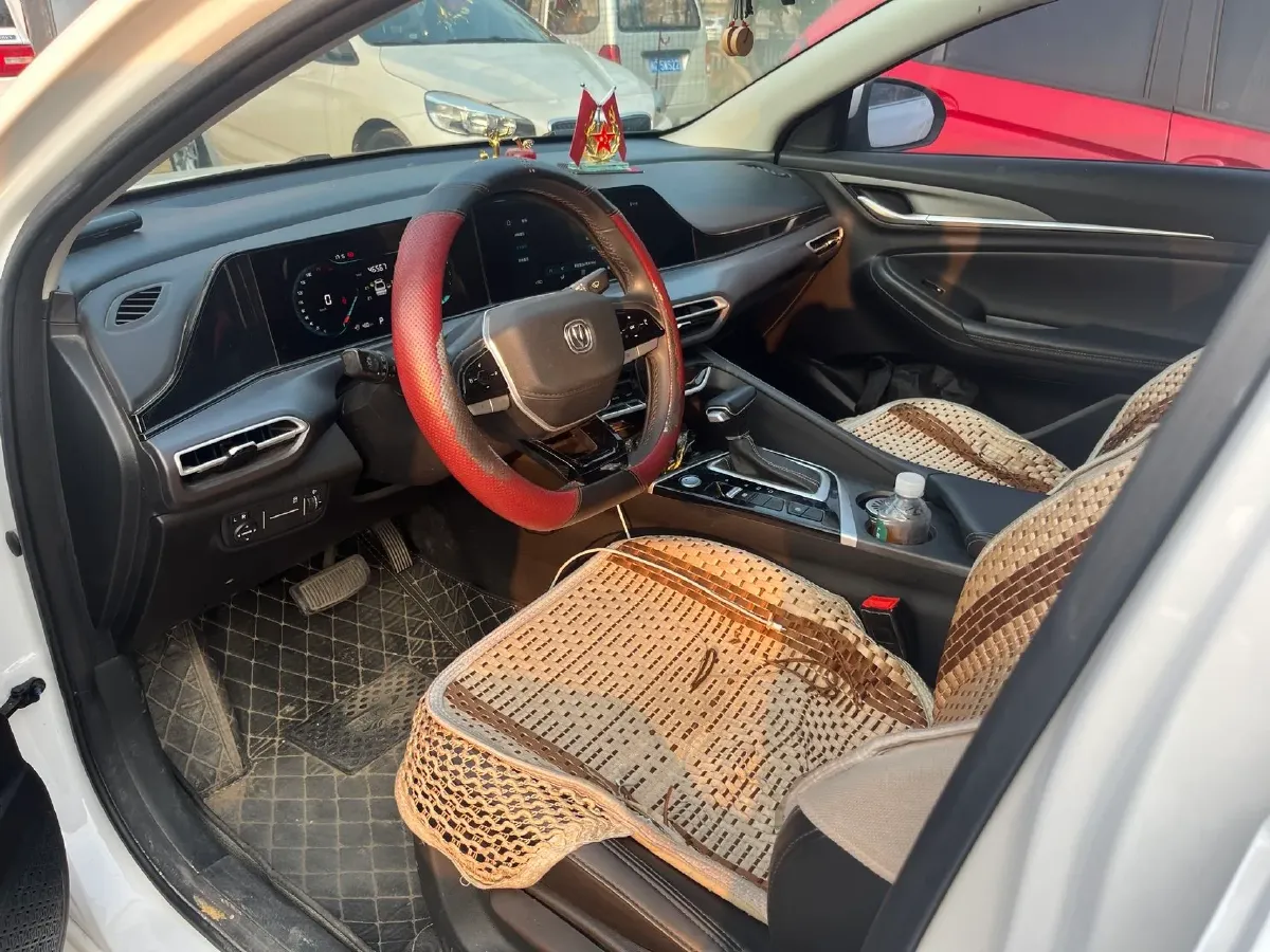 2022 ChangAn Eado 1.6L 128HP L4 CVT,autocango,china used car exporter,china ev exporter,chinese used car exporter,chinese used ev exporter