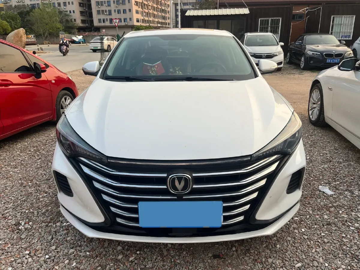 2022 ChangAn Eado 1.6L 128HP L4 CVT,autocango,china used car exporter,china ev exporter,chinese used car exporter,chinese used ev exporter