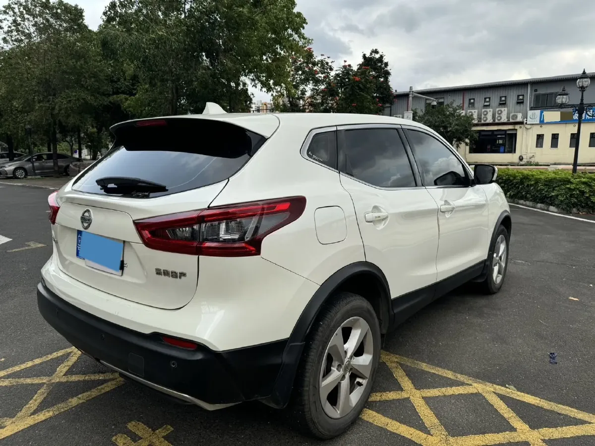 2021 Nissan Qashqai 2.0L 151HP L4 CVT,autocango,china used car exporter,china ev exporter,chinese used car exporter,chinese used ev exporter