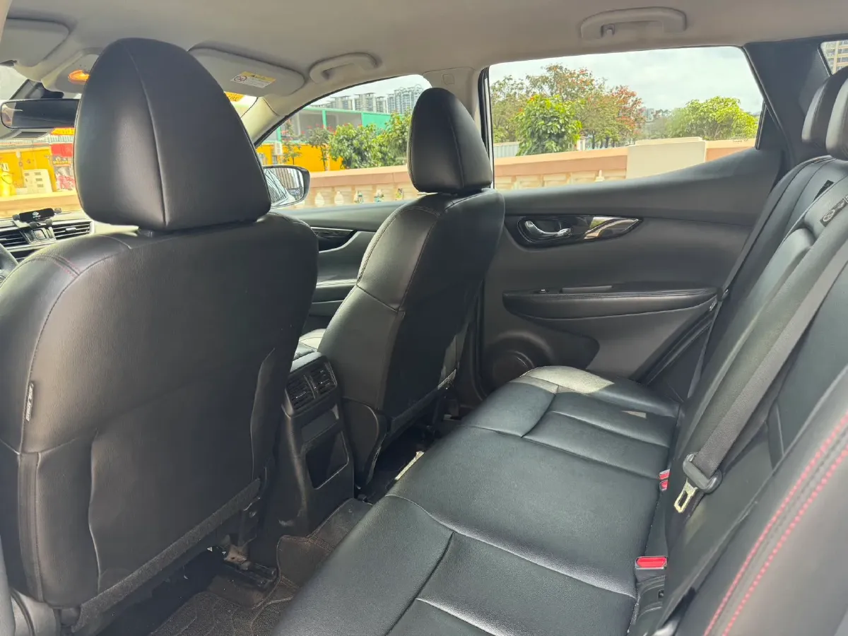 2021 Nissan Qashqai 2.0L 151HP L4 CVT,autocango,china used car exporter,china ev exporter,chinese used car exporter,chinese used ev exporter