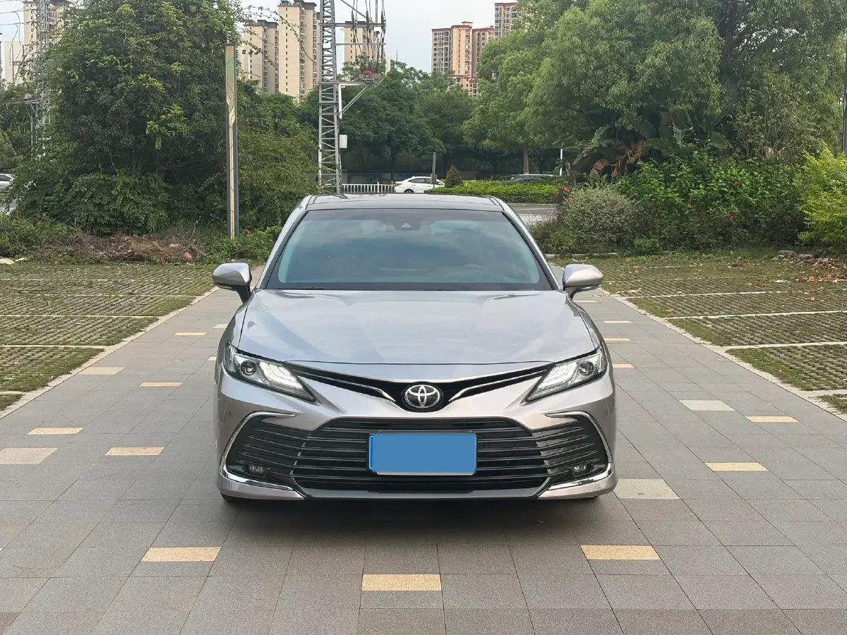 2021 Toyota Camry 2.5L 209HP L4 8AT,autocango,china used car exporter,china ev exporter,chinese used car exporter,chinese used ev exporter