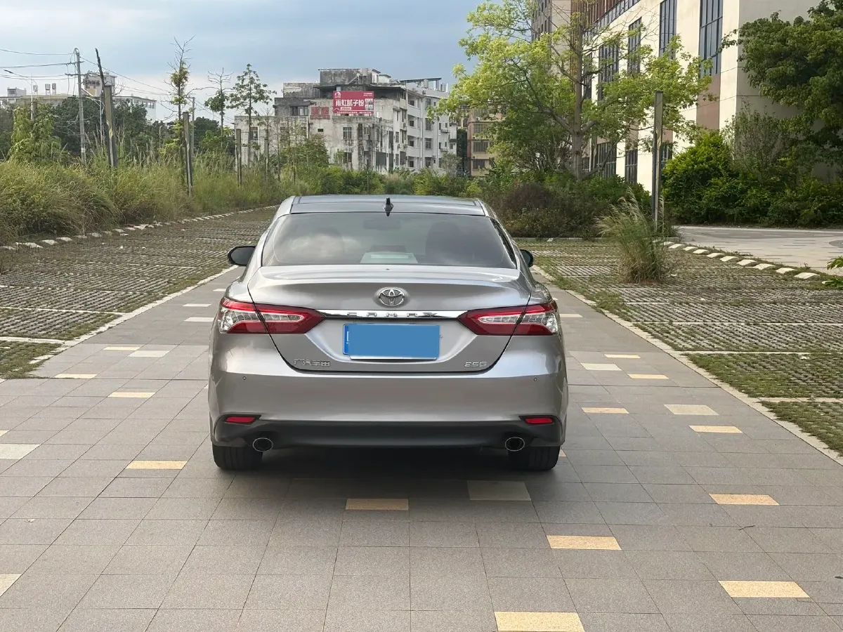 2021 Toyota Camry 2.5L 209HP L4 8AT,autocango,china used car exporter,china ev exporter,chinese used car exporter,chinese used ev exporter