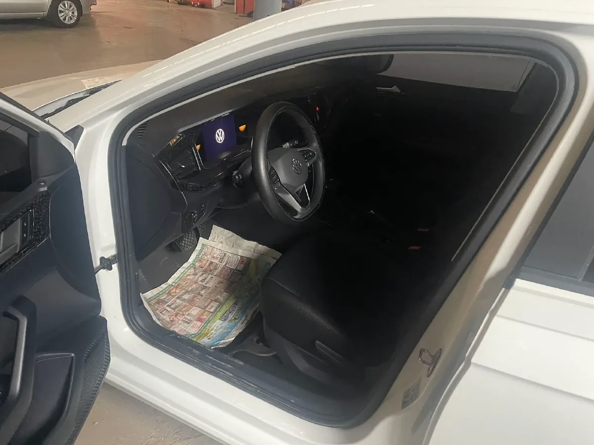 2023 Volkswagen Lavida 1.5L 110HP L4 6AT,autocango,china used car exporter,china ev exporter,chinese used car exporter,chinese used ev exporter