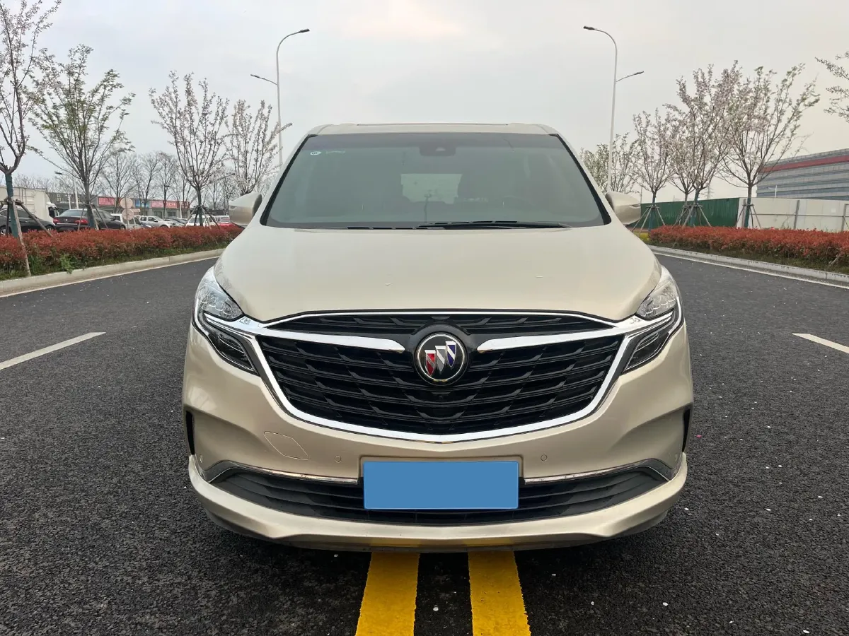 2022 Buick GL8 2.0T 237HP L4 9AT,autocango,china used car exporter,china ev exporter,chinese used car exporter,chinese used ev exporter
