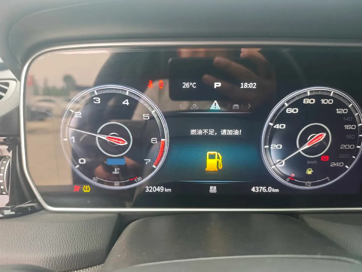 2022 HongQi HS5 2.0T 224HP L4 6AT,autocango,china used car exporter,china ev exporter,chinese used car exporter,chinese used ev exporter