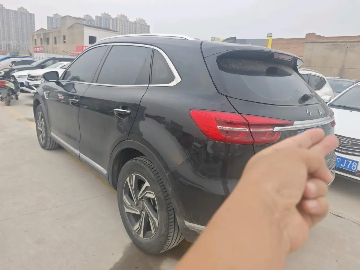 2022 HongQi HS5 2.0T 224HP L4 6AT,autocango,china used car exporter,china ev exporter,chinese used car exporter,chinese used ev exporter