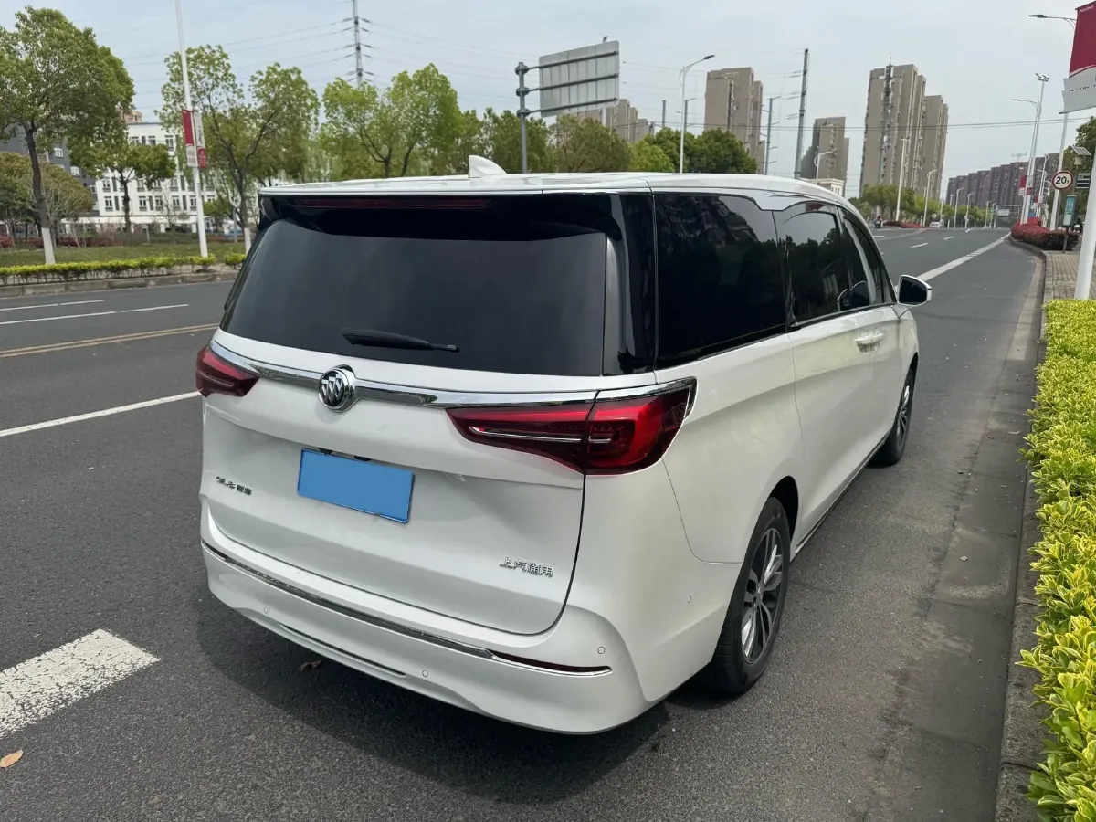 2023 Buick GL8 2.0T 237HP L4 9AT,autocango,china used car exporter,china ev exporter,chinese used car exporter,chinese used ev exporter
