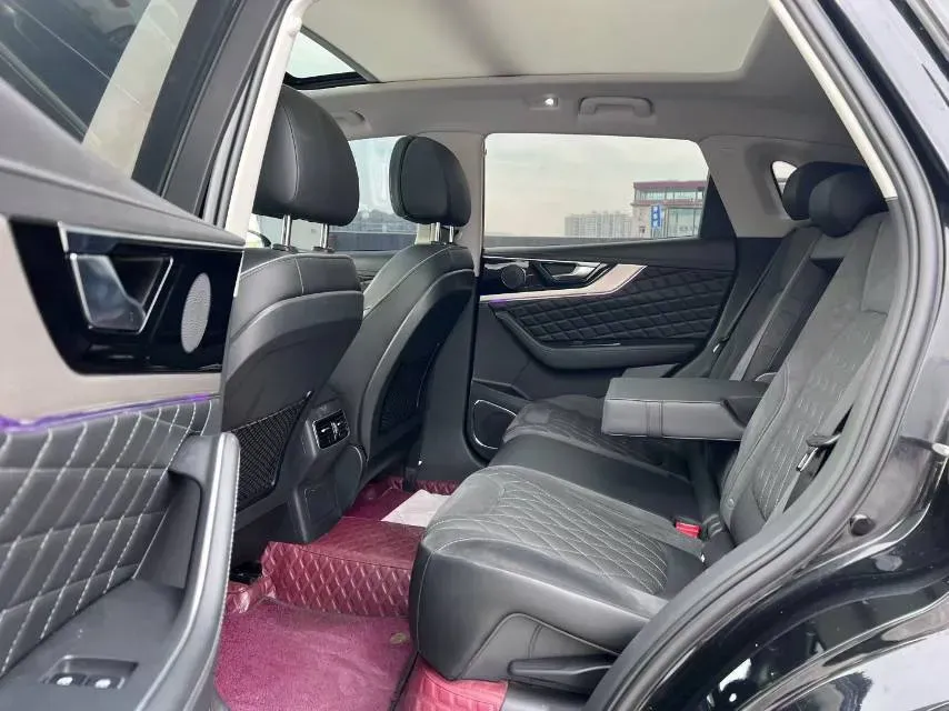 2019 HongQi HS5 2.0T 224HP L4 6AT,autocango,china used car exporter,china ev exporter,chinese used car exporter,chinese used ev exporter