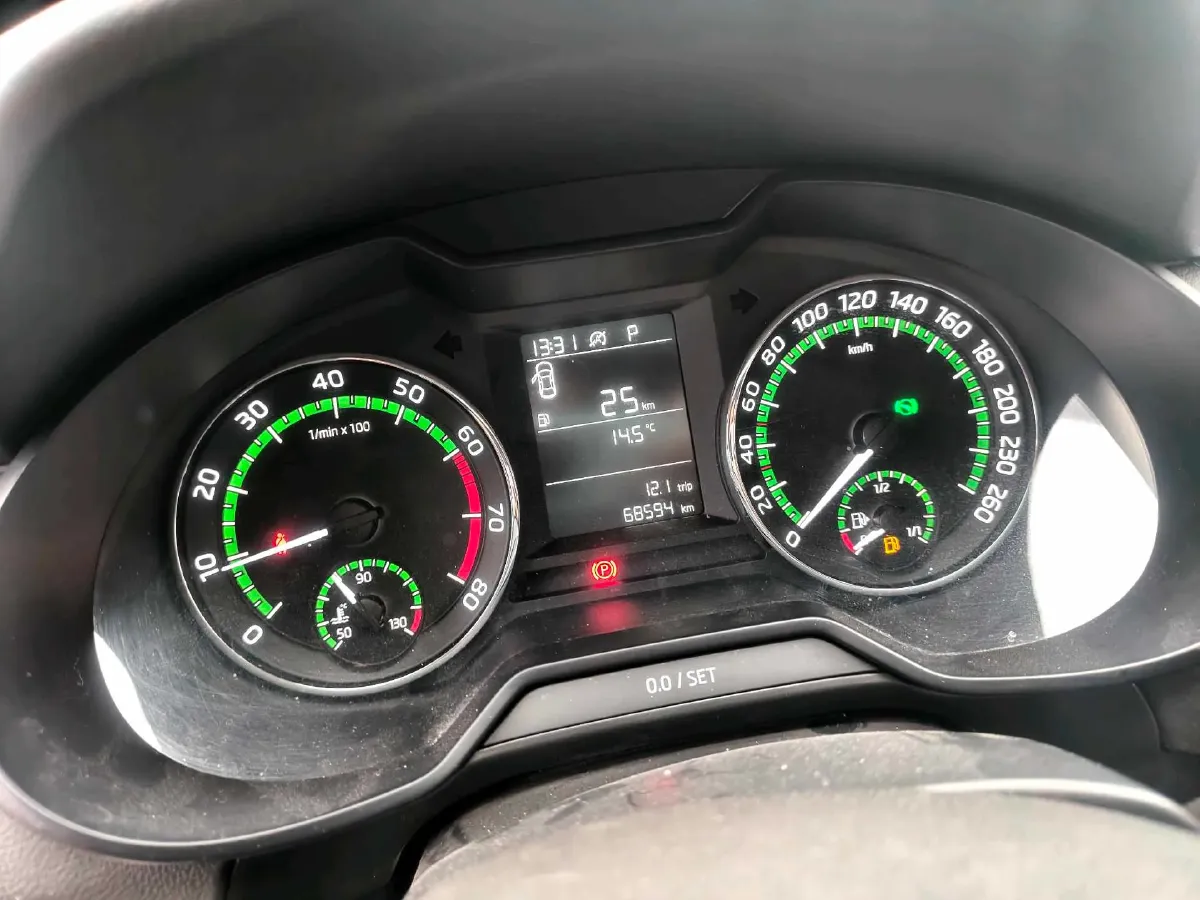 2019 Skoda Octavia 1.2T 116HP L4 7DCT,autocango,china used car exporter,china ev exporter,chinese used car exporter,chinese used ev exporter