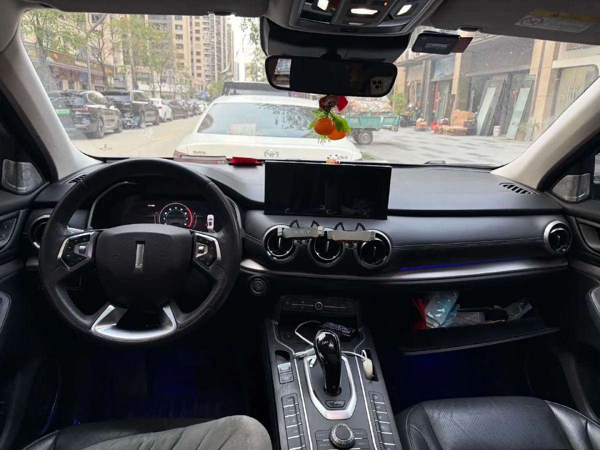 2021 WEY VV6 2.0T 227HP L4 7DCT,autocango,china used car exporter,china ev exporter,chinese used car exporter,chinese used ev exporter