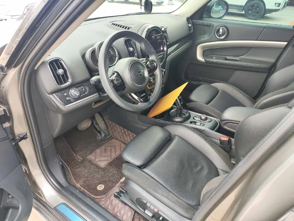 2019 MINI COUNTRYMAN 1.5T 136HP L3 8AT,autocango,china used car exporter,china ev exporter,chinese used car exporter,chinese used ev exporter