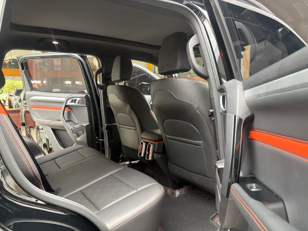 2022 Haval Dargo 1.5T 184HP L4 7DCT,autocango,china used car exporter,china ev exporter,chinese used car exporter,chinese used ev exporter