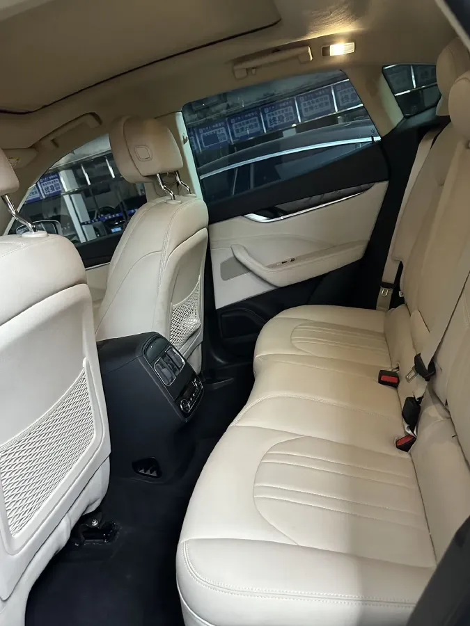 2018 Maserati Levante 3.0T 430HP V6 8AT,autocango,china used car exporter,china ev exporter,chinese used car exporter,chinese used ev exporter