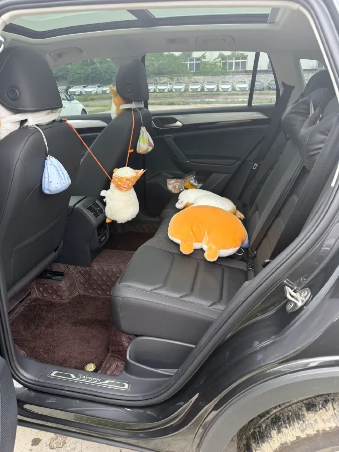 2022 Volkswagen Tayron 2.0T 186HP L4 7DCT,autocango,china used car exporter,china ev exporter,chinese used car exporter,chinese used ev exporter