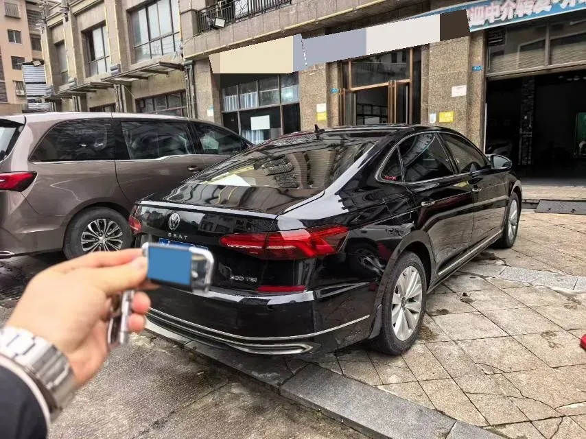 2020 Volkswagen Passat 2.0T 186HP L4 7DCT,autocango,china used car exporter,china ev exporter,chinese used car exporter,chinese used ev exporter
