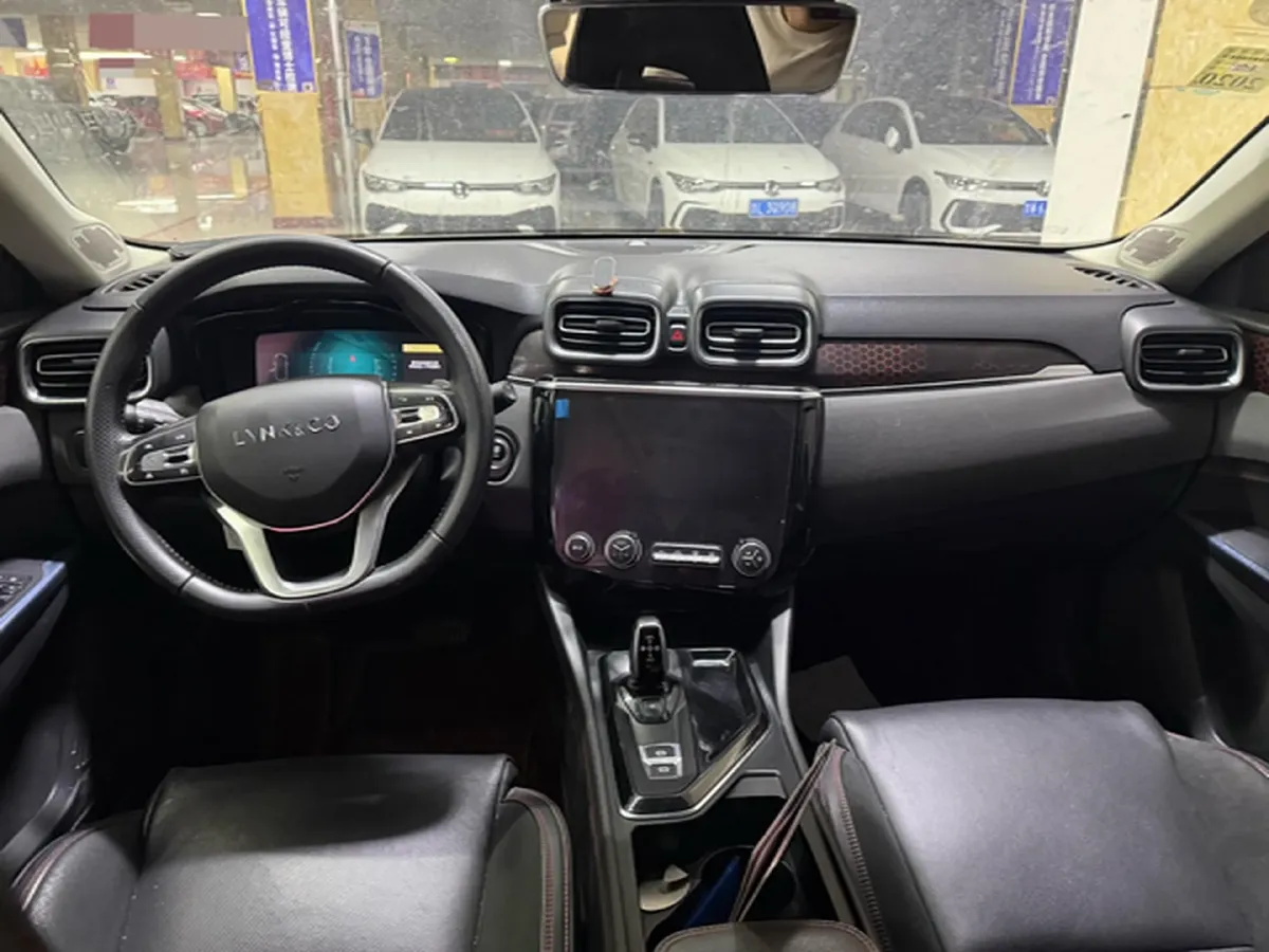 2018 Toyota C-HR 2.0L 171HP L4 CVT,autocango,china used car exporter,china ev exporter,chinese used car exporter,chinese used ev exporter