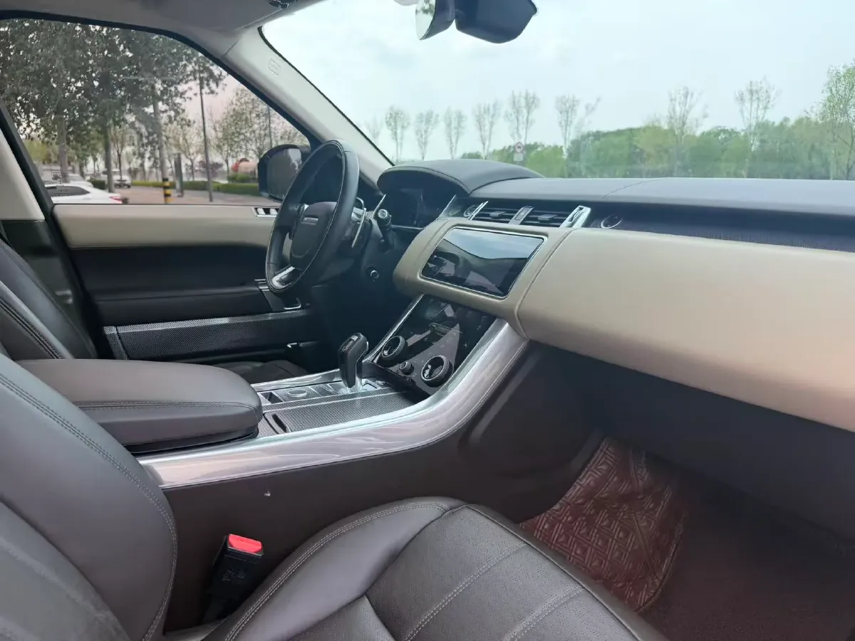 2021 Land Rover Range Rover Sport 3.0T 360HP L6 8AT,autocango,china used car exporter,china ev exporter,chinese used car exporter,chinese used ev exporter