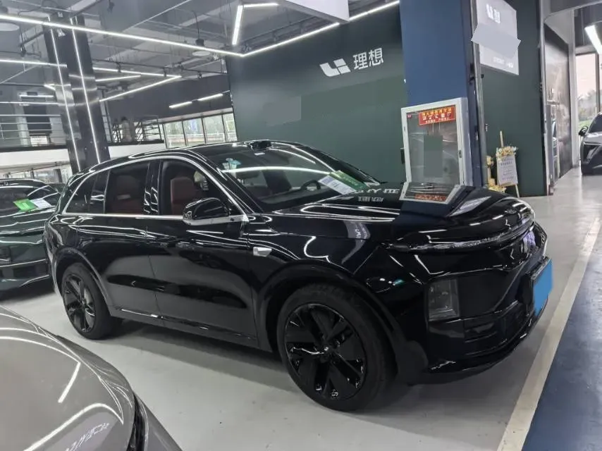 2024 Li L6 Range Extended 154HP L4 REEV 36.8KWH,autocango,china used car exporter,china ev exporter,chinese used car exporter,chinese used ev exporter