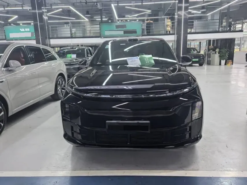 2024 Li L6 Range Extended 154HP L4 REEV 36.8KWH,autocango,china used car exporter,china ev exporter,chinese used car exporter,chinese used ev exporter