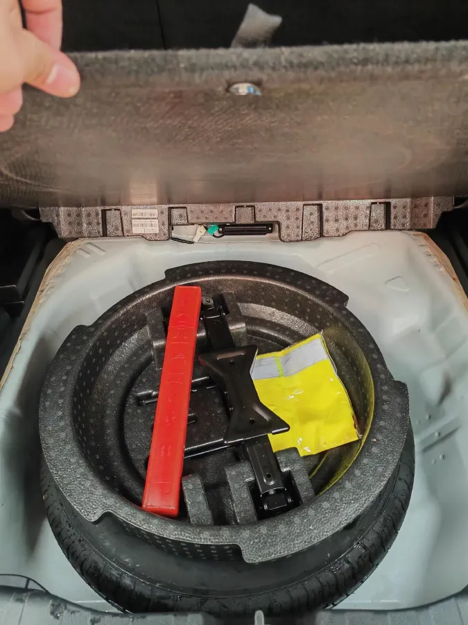 2022 Chery Little Ant BEV 40.6KWH,autocango,china used car exporter,china ev exporter,chinese used car exporter,chinese used ev exporter