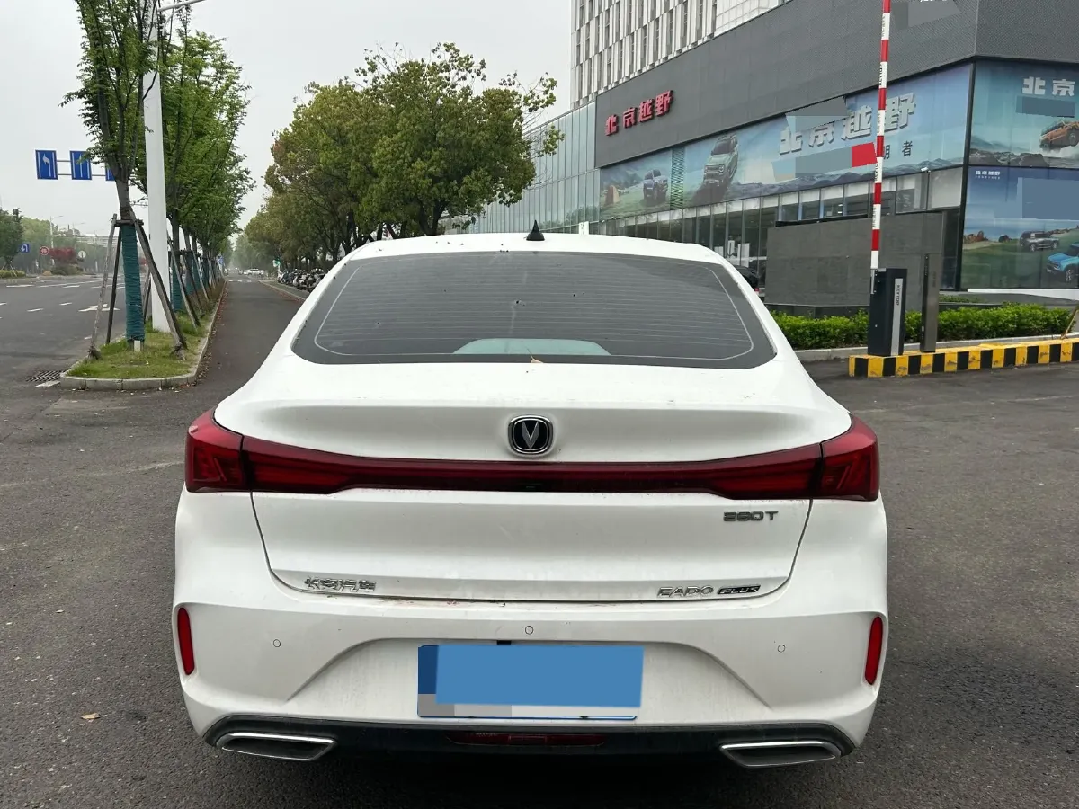 2022 ChangAn Eado 1.4T 160HP L4 7DCT,autocango,china used car exporter,china ev exporter,chinese used car exporter,chinese used ev exporter