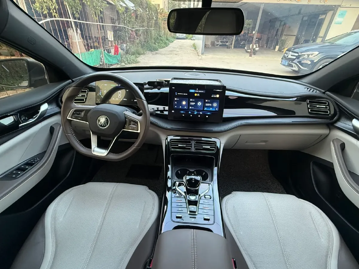 2023 BYD Qin Plus 1.5L 110HP L4 E-CVT PHEV 8.32KWH,autocango,china used car exporter,china ev exporter,chinese used car exporter,chinese used ev exporter