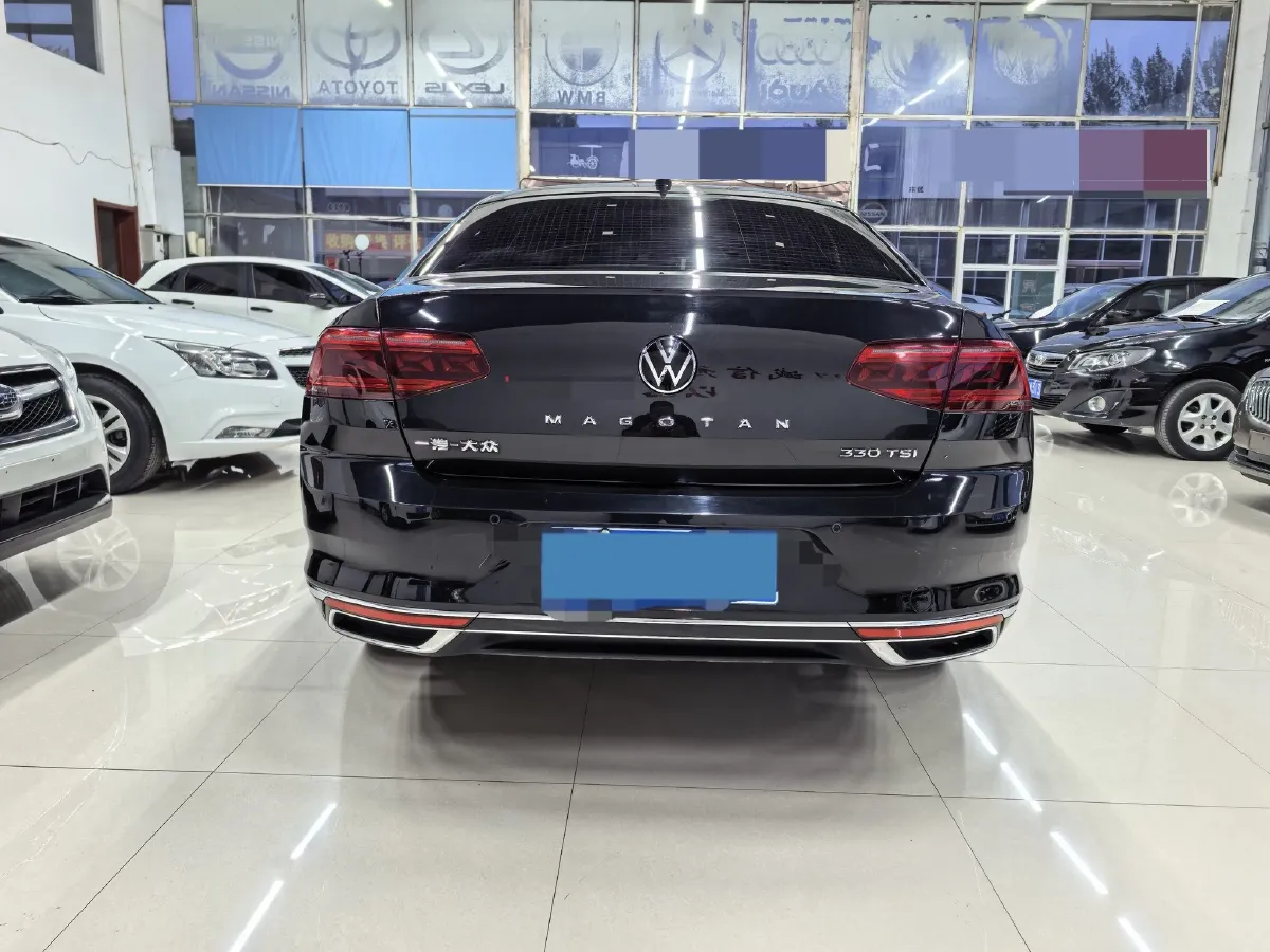 2020 Volkswagen Magotan 2.0T 186HP L4 7DCT,autocango,china used car exporter,china ev exporter,chinese used car exporter,chinese used ev exporter