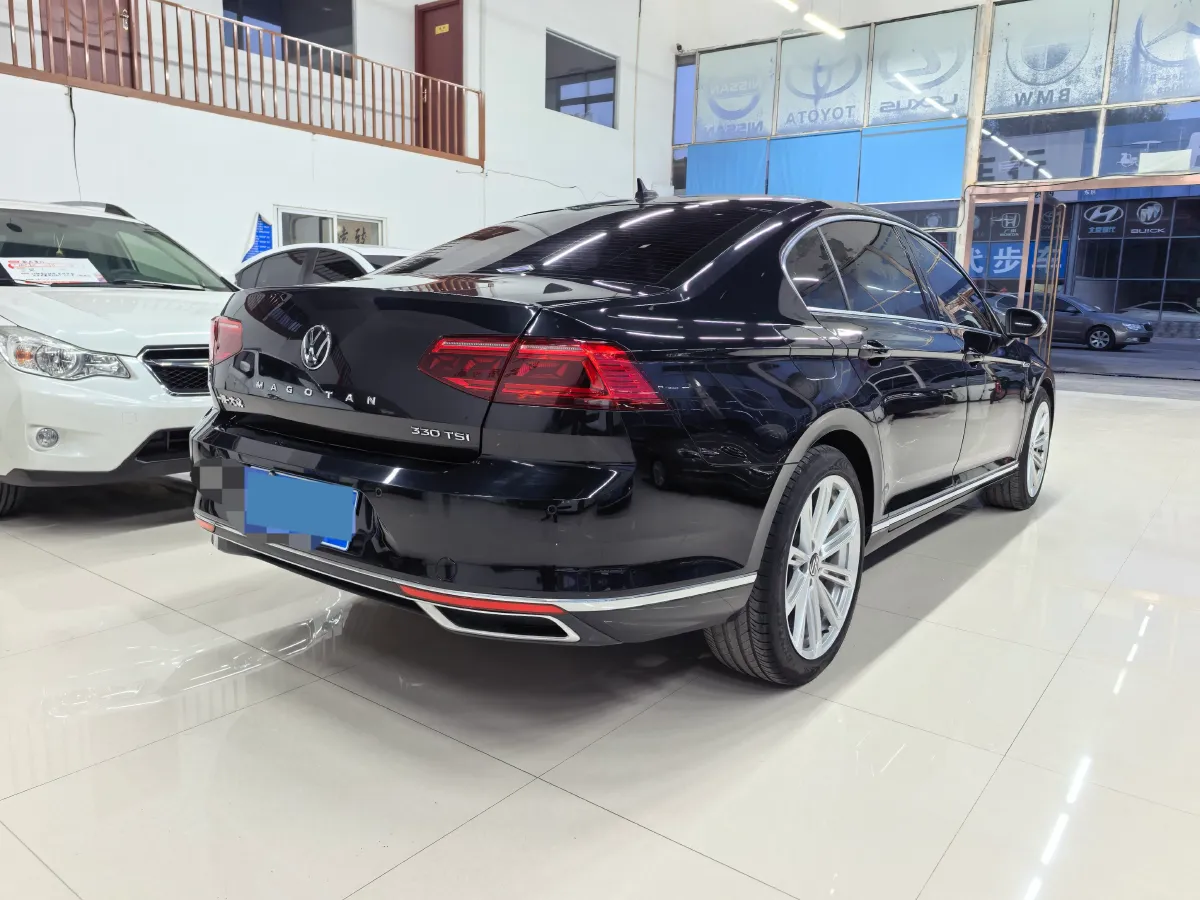 2020 Volkswagen Magotan 2.0T 186HP L4 7DCT,autocango,china used car exporter,china ev exporter,chinese used car exporter,chinese used ev exporter