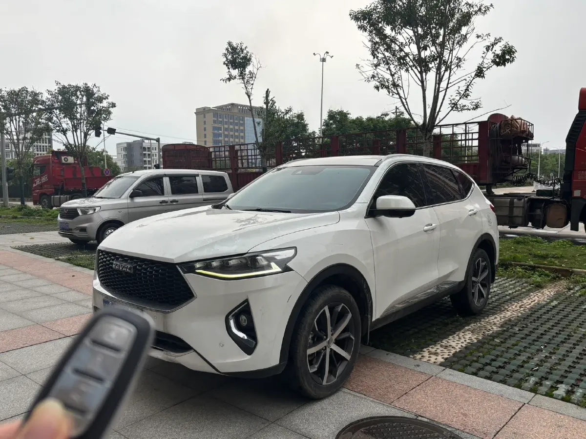 2019 Haval F7 1.5T 169HP L4 7DCT,autocango,china used car exporter,china ev exporter,chinese used car exporter,chinese used ev exporter