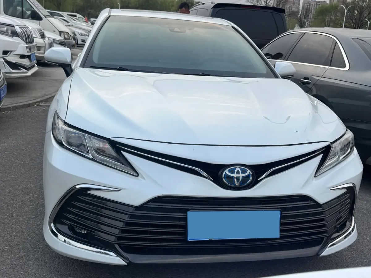 2023 Toyota Camry 2.5L 178HP L4 E-CVT Hybrid,autocango,china used car exporter,china ev exporter,chinese used car exporter,chinese used ev exporter