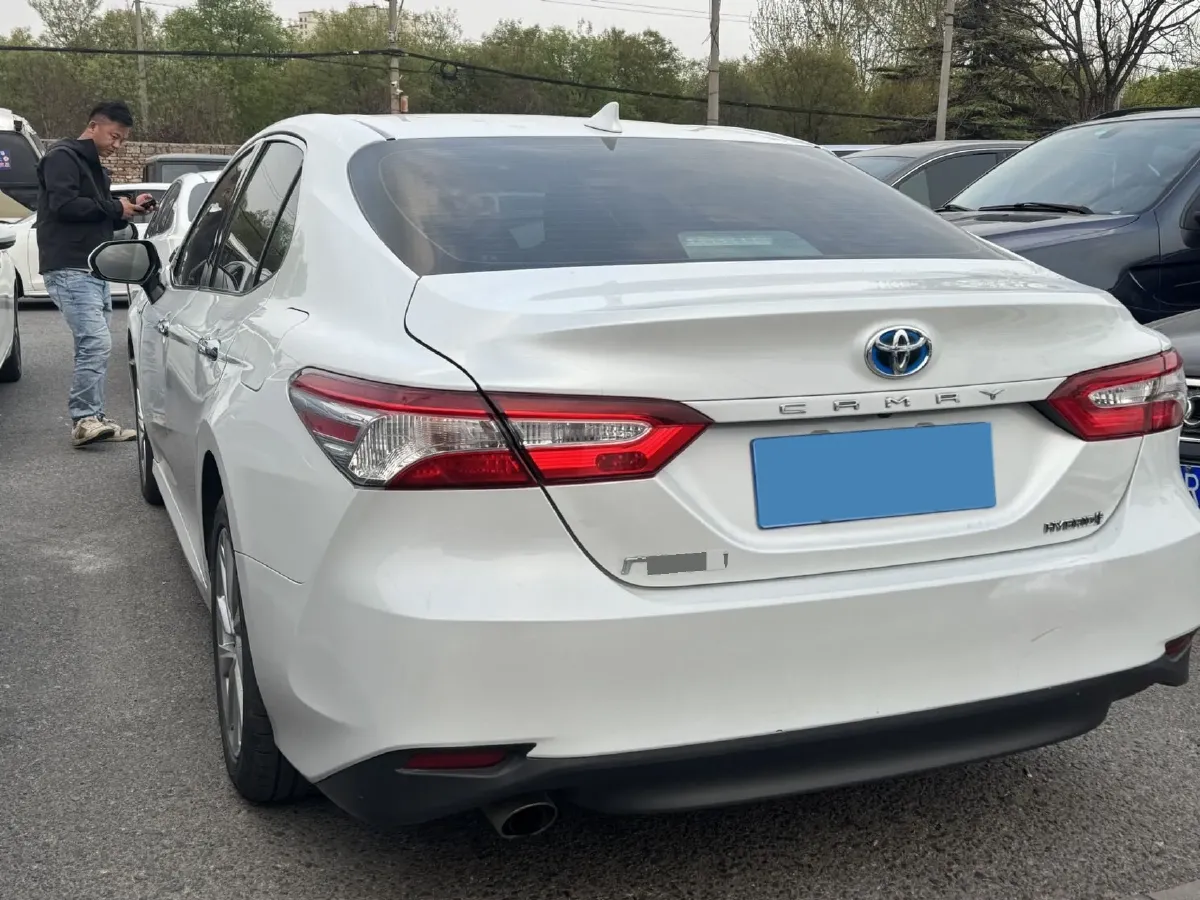 2023 Toyota Camry 2.5L 178HP L4 E-CVT Hybrid,autocango,china used car exporter,china ev exporter,chinese used car exporter,chinese used ev exporter