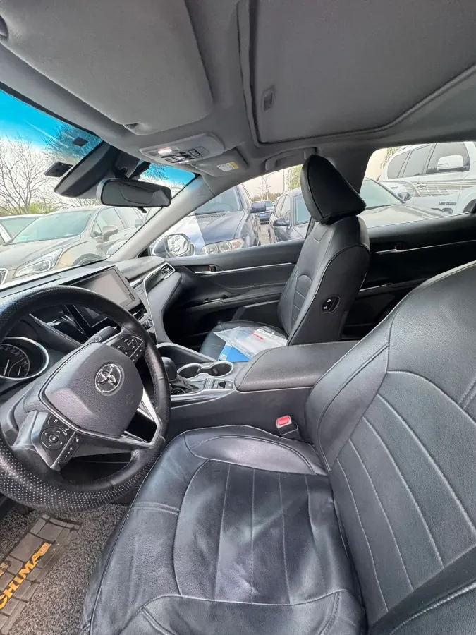 2023 Toyota Camry 2.5L 178HP L4 E-CVT Hybrid,autocango,china used car exporter,china ev exporter,chinese used car exporter,chinese used ev exporter