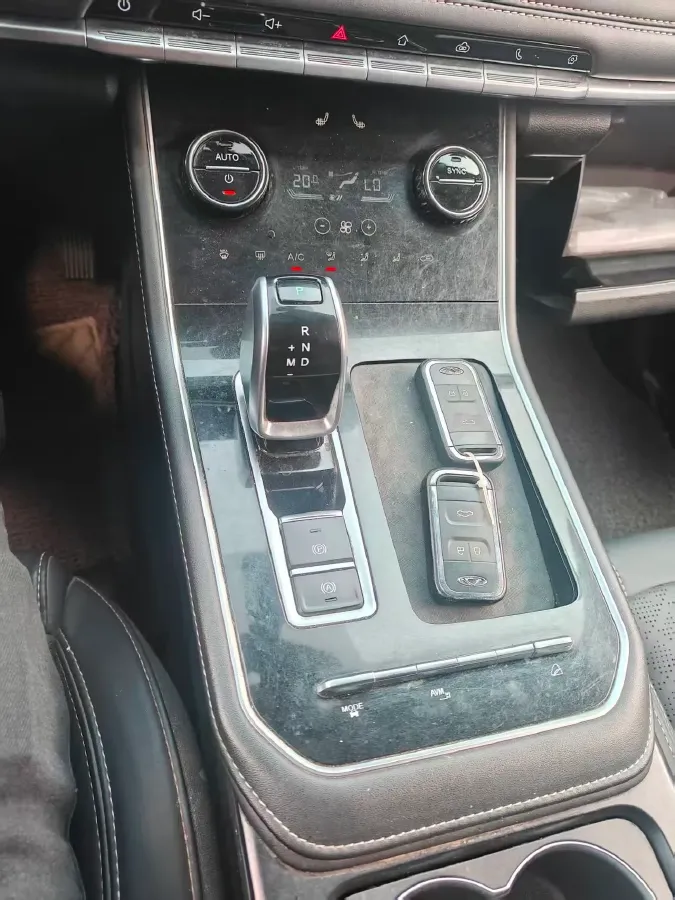 2020 Chery Tiggo 8 1.6T 197HP L4 7DCT,autocango,china used car exporter,china ev exporter,chinese used car exporter,chinese used ev exporter