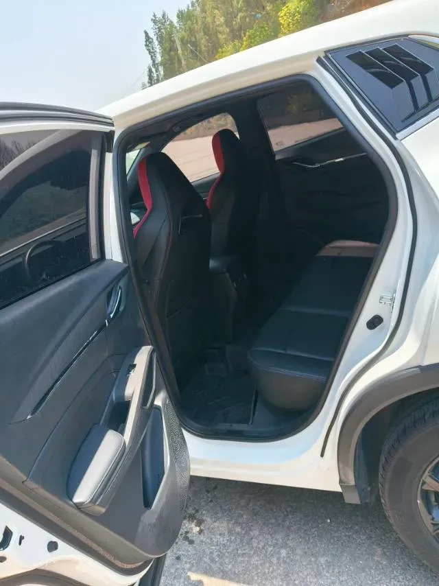 2025 ChangAn X5 PLUS 1.5T 188HP L4 7DCT,autocango,china used car exporter,china ev exporter,chinese used car exporter,chinese used ev exporter