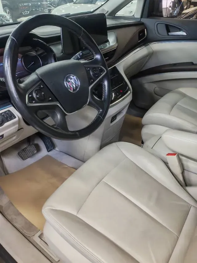 2021 Buick GL8 2.0T 237HP L4 9AT,autocango,china used car exporter,china ev exporter,chinese used car exporter,chinese used ev exporter