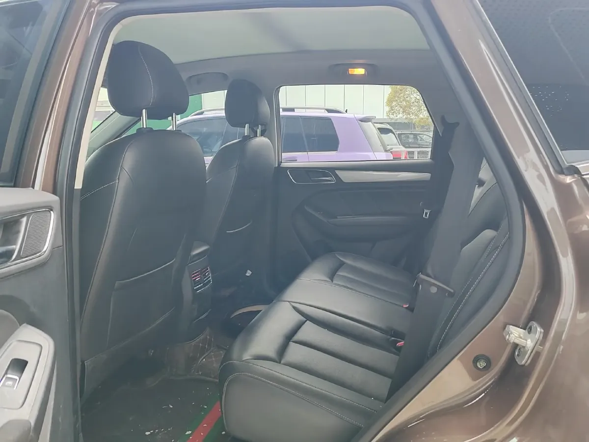 2018 Roewe RX5 1.5T 169HP L4 7DCT,autocango,china used car exporter,china ev exporter,chinese used car exporter,chinese used ev exporter