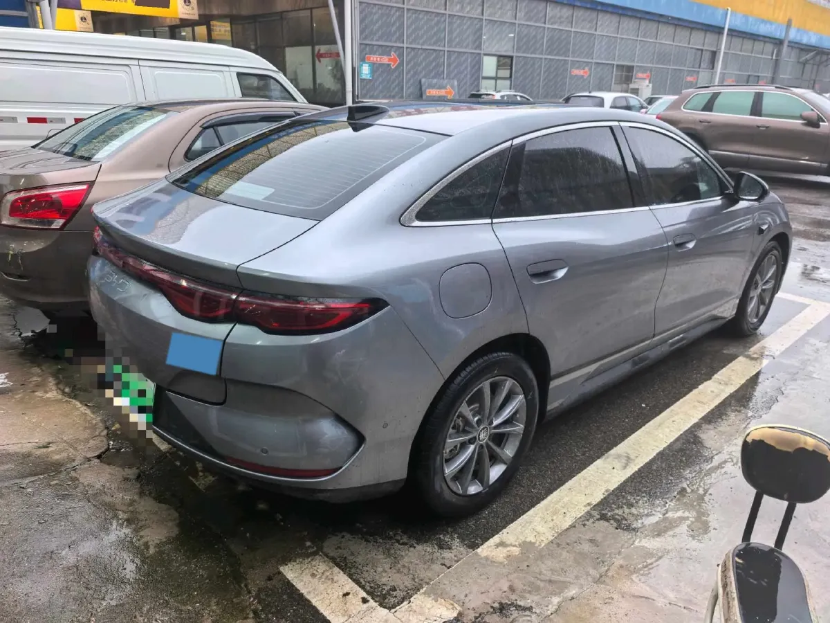 2025 BYD QinL BEV,autocango,china used car exporter,china ev exporter,chinese used car exporter,chinese used ev exporter